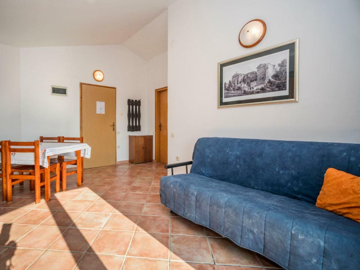 Apartment Hilde Blue-1 By Interhome เมดูลิน ภายนอก รูปภาพ